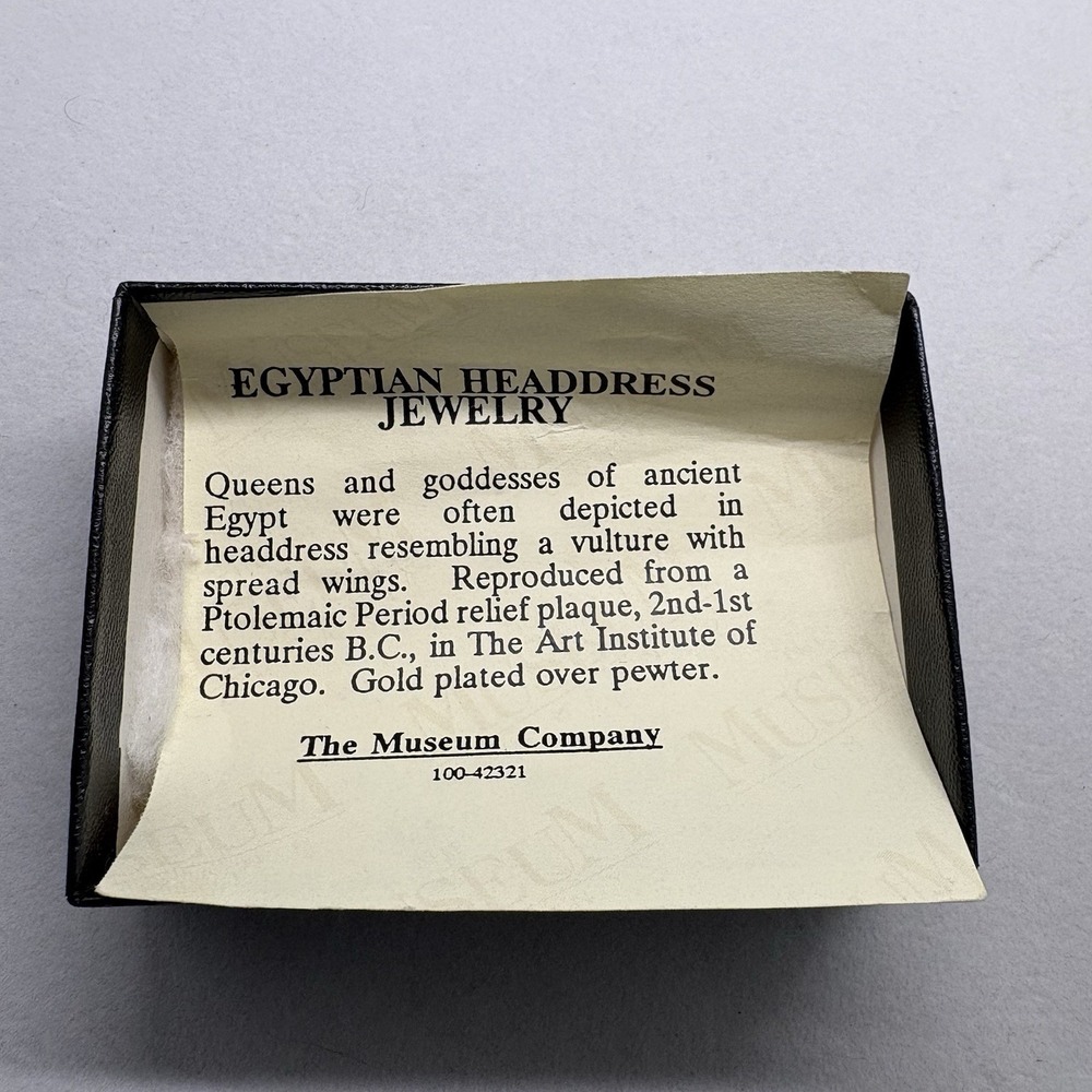 Vintage Brass‎ Repousse Egyptian Revival Cleopatra Brooch Pin In Box - Picture 2 of 5